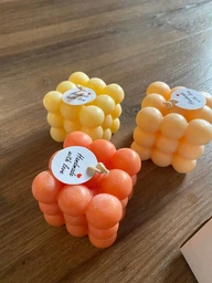 Ароматизована свічка Your Candles Bubbles з ароматом Диня