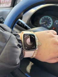 Смарт-годинник Apple Watch Series 9 GPS 41mm Starlight Aluminium Case with Starlight Sport Band - M/L (MR8U3QP/A) фото від покупців 10