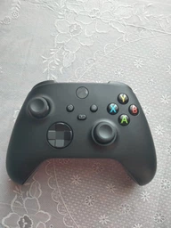 Геймпад Microsoft Xbox Series X | S Wireless Controller Pulse Red (QAU-00012) фото від покупців 1