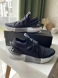 Кроссовки мужские Under Armour Hovr Phantom Bordo 43 Бордовий 3025516-603