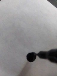 Маркер для оздоблювальних робіт Edding Paint 0.8 мм Червоний (e-792/02) фото від покупців 1