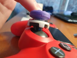 Накладки на стики KontrolFreek® Galaxy (White) для Sony DualShock PS4 / DualSense PS5 [382252749] фото от покупателей 18