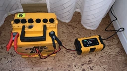 Автомобильное импульсное зарядное устройство Foxsur 12V 6A FBC1206D, автоматическое зарядное для аккумулятора фото от покупателей 13
