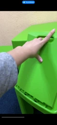 Набір дитячих меблів DOLONI Столик із двома стільцями м'ятний (04680/7) фото від покупців 5