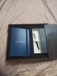 Подарунковий набір: Коробка + Кулькова ручка Parker JOTTER 17 CT 15 632 + Блокнот Axent Partner I'm Ukrainian синій 8201-02-A-UKR