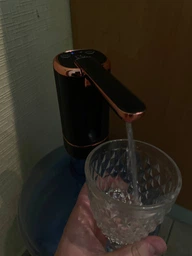 Помпа для воды электрическая диспенсер аккумуляторный мощный 1200mAh для бутылей BRS Black фото от покупателей 7