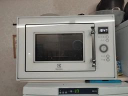 Микроволновая печь встраиваемая Electrolux - EMT 25203 OC фото от покупателей 7