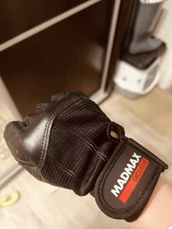 Перчатки для фітнесу MadMax MFG-248 Clasic Brown S фото від покупців 2