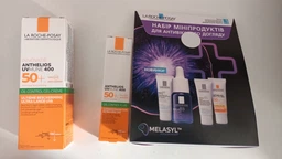 Гель-крем La Roche-Posay Anthelios UVA 400 Oil Control с матирующим эффектом для жирной чувствительной кожи лица очень высокий уровень защиты от UVB и от очень длинных UVA лучей SPF 50+ 50 мл (3337875546430) фото от покупателей 8