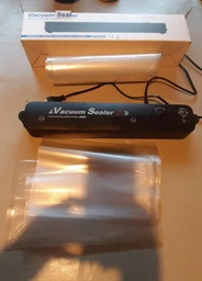Вакууматор Vacuum Sealer вакуумный упаковщик для еды, бытовой вакууматор черный фото от покупателей 15