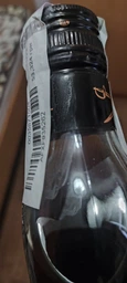 Алкогольный напиток на основе Карибского рома Captain Morgan Spiced Black 1 л 40% + 2 рюмки (4820178650991) фото от покупателей 16