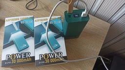 УМБ Aspiring Light 30 PD 22.5W 30000mAh фото від покупців 1