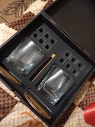 Подарочные наборы Whisky Stones Moltis Relax Original для мужчин, 8 шт кубиков + 2шт бокал Saxum Коробка деревянная черн + мешочек, щипцы, подставка (MR-1009) фото от покупателей 1
