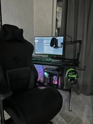 Комп'ютерний стіл Trust GXT 711X Dominus Desk Black (22523/24503) фото від покупців 1
