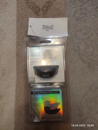 Капа для боксу Everlast Evershield Single Mouth Guard (722420-71-84) Uni T UNI Black/Red (009283574642)