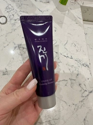 Шампунь для волосся відновлюючий, від випадіння Daeng Gi Meo Ri Vitalizing Shampoo, 7 мл фото від покупців 10