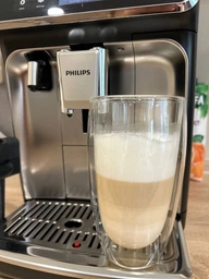 Кофемашина PHILIPS Series 5500 LatteGo EP5547/90 фото от покупателей 3