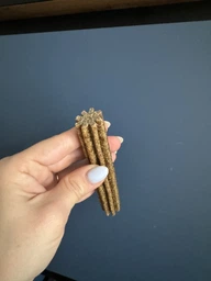 Лакомства для собак Brit Care Dental Stick Calm успокаивающее, конопля и пустырник, 7 шт, 251 г (8595602564385)