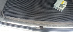 Коврик в багажник Kinetic для Chrysler 300M '98-04 седан EVA-полимерный черный фото от покупателей 5