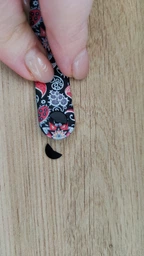 Силиконовый ремешок MRK для фитнес браслета Xiaomi Mi Band 7/6/5 черный с рисунком Вышиванка с металлической кнопкой (mrk3186)