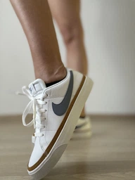 Женские кеды низкие Nike Court Legacy Nn DH3161-108 36.5 (6US) 23 см White/Ashen Slate-Wheat (196975567003) фото от покупателей 1