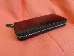 Женский кожаный кошелек лаковый на молнии Kafa BC74 с блокировкой RFID-сигналов черный фото от покупателей 13