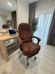 Крісло керівника з підставкою для ніг VIRGO X9 Brown