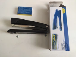 Степлер Buromax металический (Скобы №24/6, 26/6) 30 л. (BM.4257-02) фото от покупателей 1