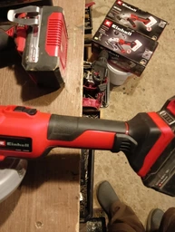 Угловая шлифмашина Einhell PXC TE-AG 18/150 Li BL-Solo без аккумулятора и зарядного устройства (4431144) фото от покупателей 2
