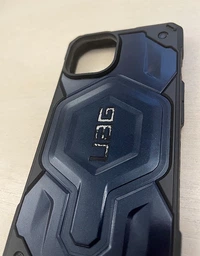 Чохол UAG Monarch Pro для iPhone 14 Grey фото від покупців 1