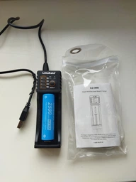 Универсальное ЗУ Liitokala Lii-100B, 1 канал Ni-Mh/Li-ion/Li-Ion(4.35)/LiFePo4, USB вход, LED индикация, выбор тока, zip-пакет
