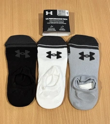 Чорні шкарпетки (3 пари) UA Performance Tech 3pk ULT Under Armour XL 1379502-001