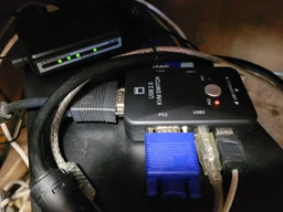 KVM свіч 2-портовий FJ-2UK-4UK, USB Black