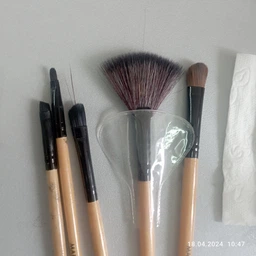 Набор кистей для макияжа Make-Up For You 24 кисти фото от покупателей 4