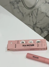 Фиксирующий гель для бровей Joko Blend Lamination Brow Fix Keratin Gel 10 мл (4823109408876) фото от покупателей 9