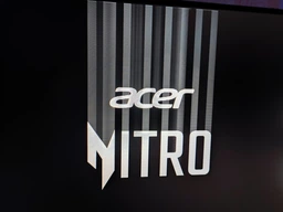 Монитор 23.8" Acer Nitro XV240YM3bmiiprx (UM.QX0EE.306) FHD IPS / 180hz / 1ms GtG / 8-Bit / sRGB 99% / HDR10 / HAS / FreeSync Premium / G-SYNC Compatible / Speakers 2W фото от покупателей 12