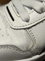 Женские кеды низкие Puma Carina Street 38939003 38.5 (5.5UK) 24.5 см White/Black/Silver (4065452776473) фото от покупателей 1