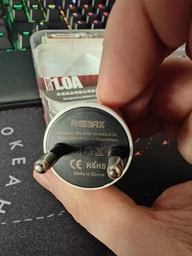 Мережевий зарядний пристрій з євровилкою U1 Drum RMT-5288 1.0 A 1*USB 220V white Remax 340401