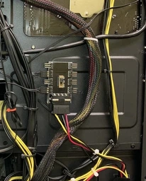 Сплитер разветвитель MOLEX на 8 кулеров 3 pin Fan Hub