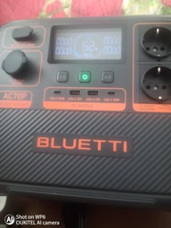 Зарядная станция Bluetti PowerOak EB70 фото от покупателей 7
