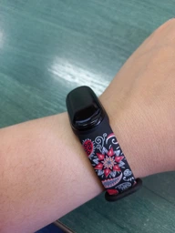 Комплект силіконових ремінців MRK для фітнес браслета Xiaomi Mi Band 5/6/7 Вишиванка 03 + три металеві кнопки (mrk2616) фото від покупців 3