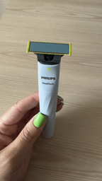 Електростанок Philips OneBlade QP1324/20 для першого гоління First Shave (8720689021180) фото від покупців 1