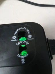 Вакууматор Vacuum Sealer вакуумный упаковщик для еды, бытовой вакууматор черный фото от покупателей 8