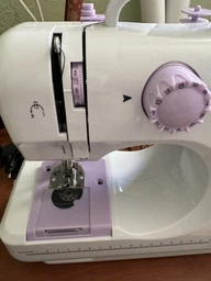 Швейная машинка UTM Sewing Machine 705 (12 функций) ( 2 кг) IS33