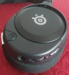 Навушники SteelSeries Arctis Nova 1 Black (SS61606) фото від покупців 6