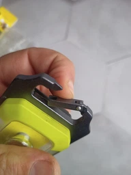 Аккумуляторный туристический аварийный фонарик брелок 3в1, с USB-зарядкой, магнитном и карабином CB-2209 Желтый фото от покупателей 10
