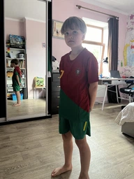 Форма футбольная детская Lion SPORT Ronaldo (Роналдо) 7 Збірна Португалії 2024, 28-150-155, зеленый-красный фото от покупателей 14
