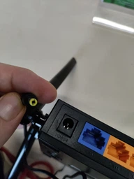 USB кабель с триггером для прямого питания роутера от павербанка Output 12V/1A 4mm фото от покупателей 4