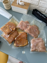 Вакууматор бытовой Vacuum Sealer вакуумный упаковщик черный фото от покупателей 1