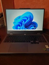 Ноутбук Lenovo LOQ 15IAX9 (83GS0034RA) Luna Grey / 15.6" IPS Full HD 144 Гц / Intel Core i5-12450HX / RAM 16 ГБ / SSD 1 ТБ / nVidia GeForce RTX 2050 фото от покупателей 15